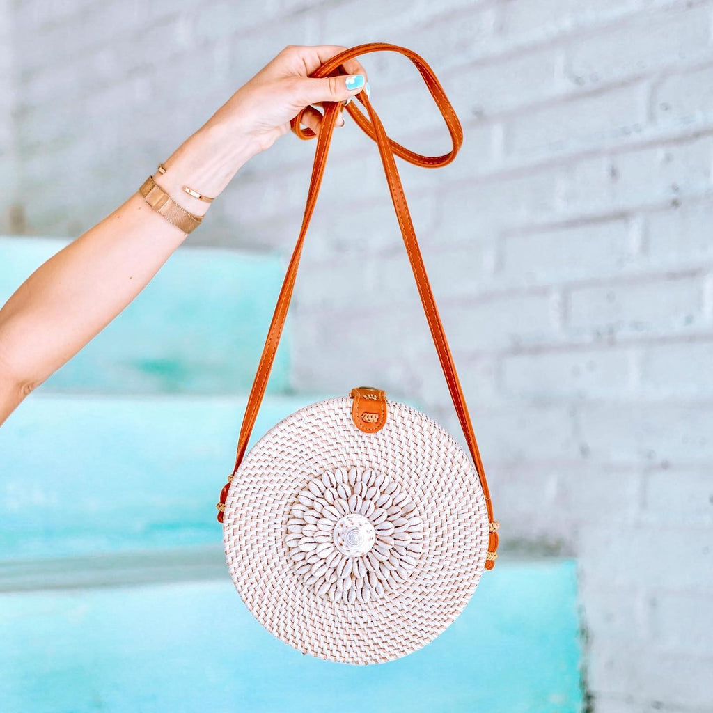 RATTAN SHELL BAG WITH LEATHER STRAP